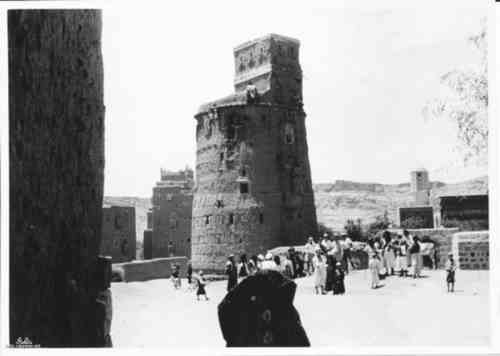 نوبة قرية القابل ، الصورة للجيولوجي الالماني إريك هولم فون بروش التقطت ما بين الاعوام 1954-1956