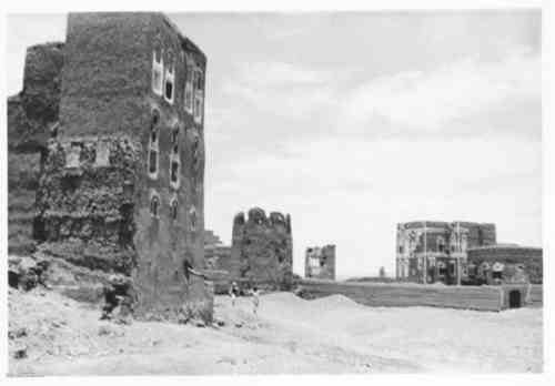 الروضه الصورة للجيولوجي الالماني إريك هولم فون بروش التقطت ما بين الاعوام 1954-1956م