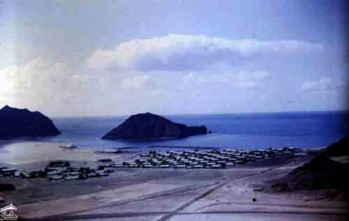 صورة جوية من عدن الصغرى للمصور سيدني جيمس جونسون عدن