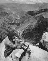 انقر للحصول على حجم اكبر