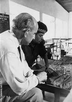 انقر للحصول على حجم اكبر