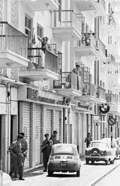 انقر للحصول على حجم اكبر