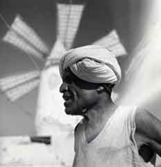 انقر للحصول على حجم اكبر