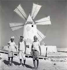 انقر للحصول على حجم اكبر